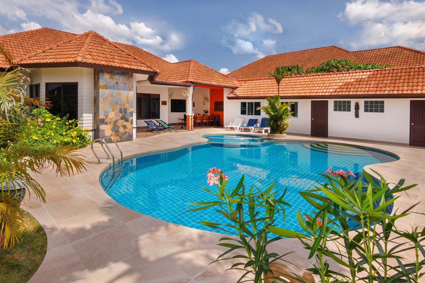 Pattaya Hill Close To Walking St And City Nong Prue Exteriör bild
