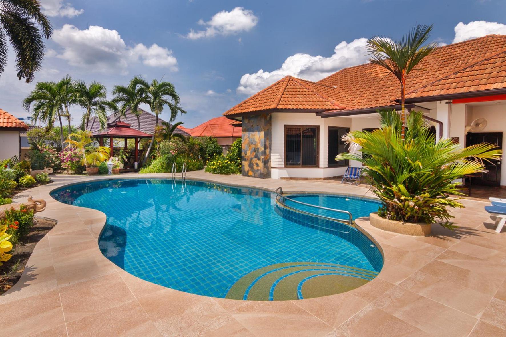 Pattaya Hill Close To Walking St And City Nong Prue Exteriör bild